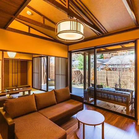 蔦温泉旅館 十和田市 エクステリア 写真